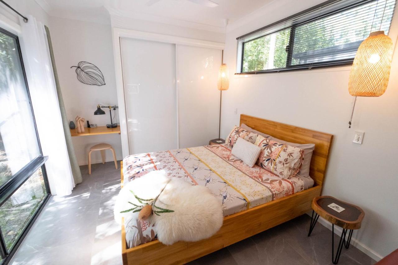 Airlie Beach Eco Cabins - Adults Only エクステリア 写真