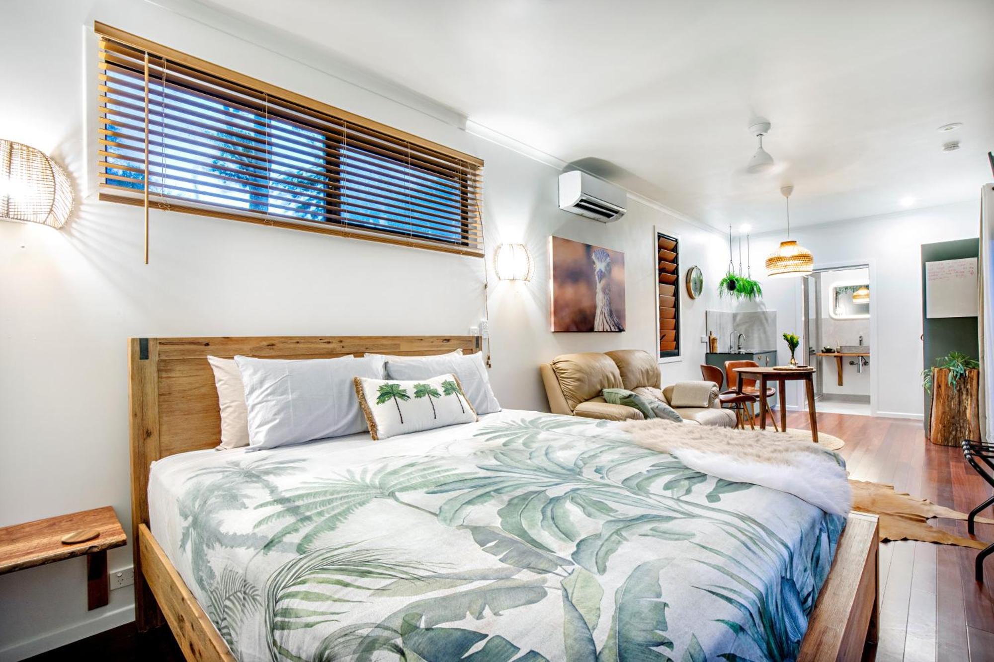 Airlie Beach Eco Cabins - Adults Only エクステリア 写真